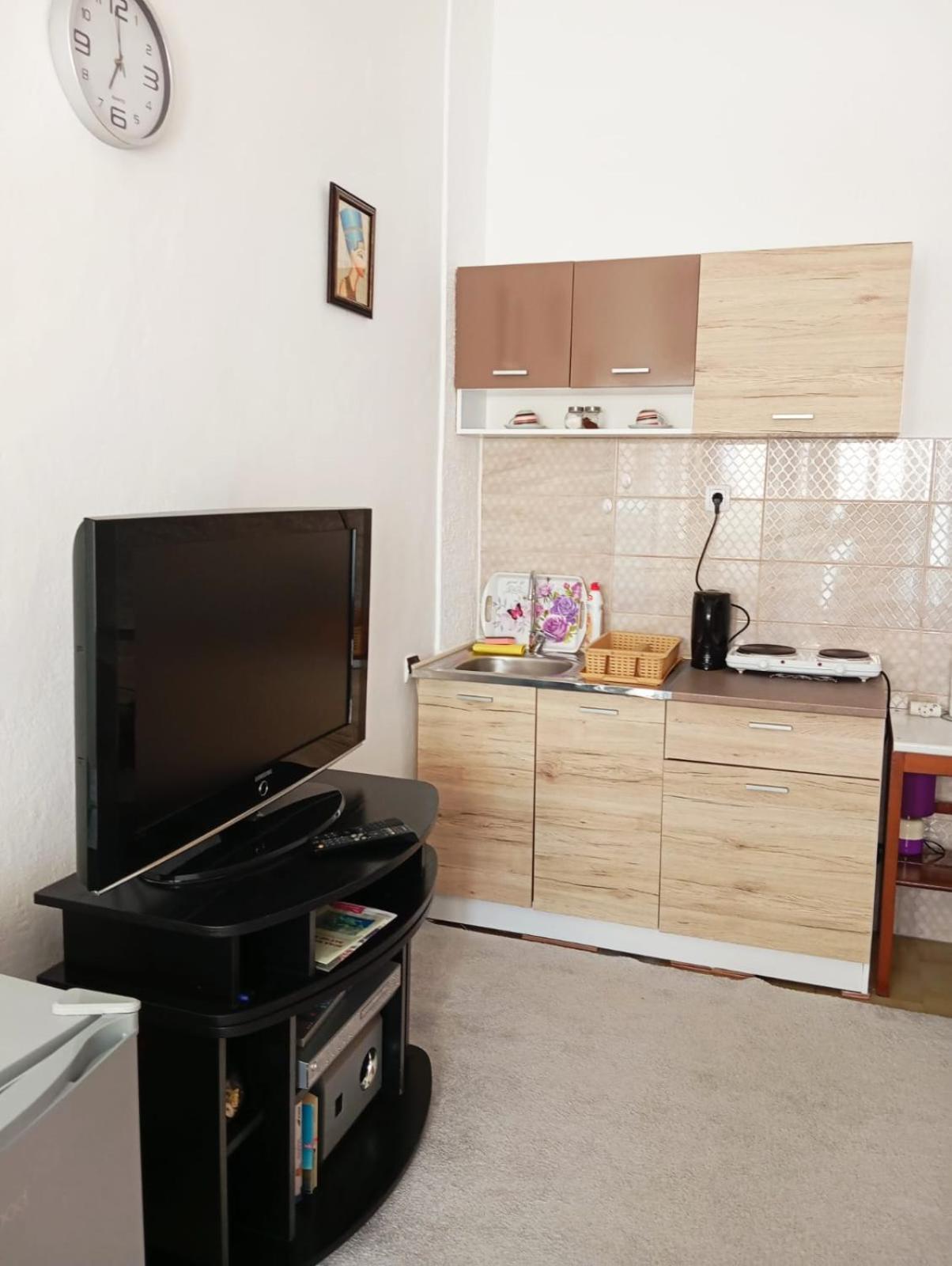 Apartment Deki Studio Cattaro Esterno foto